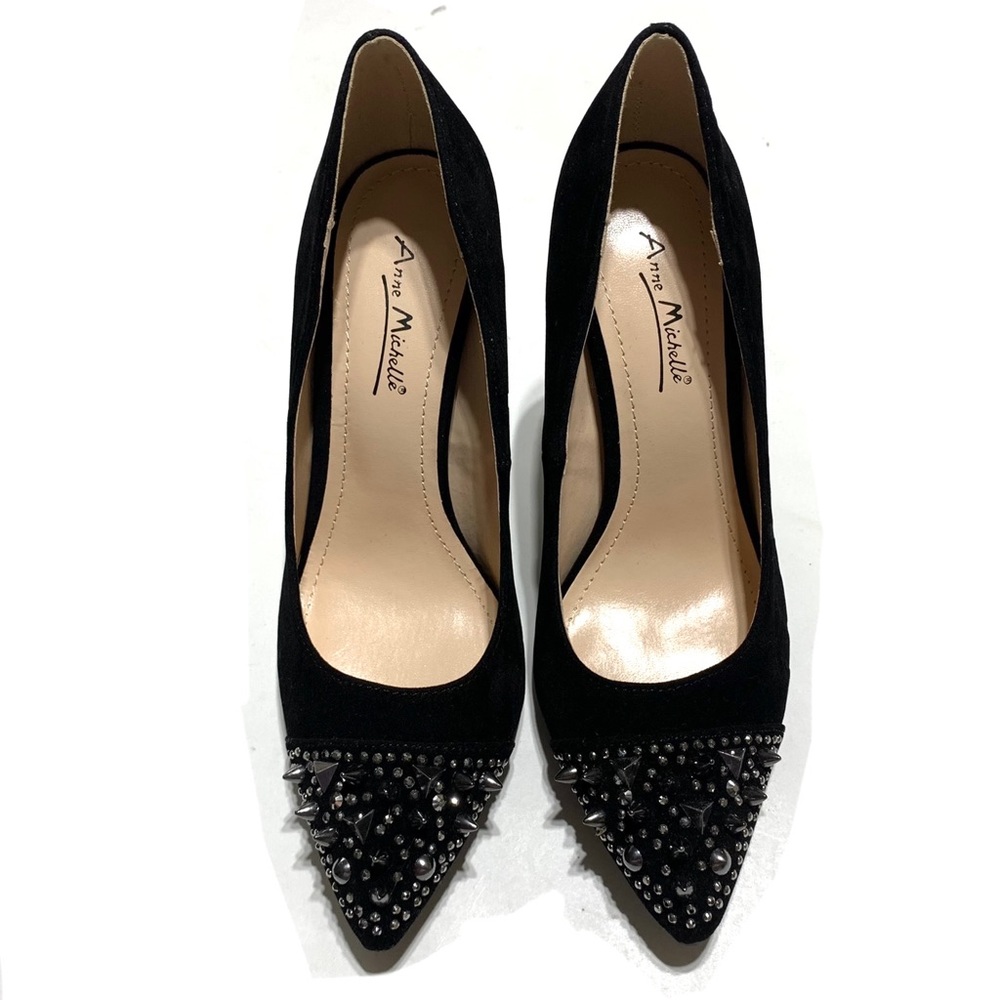 New ANNE MICHELLE Momentum Black Faux Suede Spike Toes Heels Sz 6.5/36.5